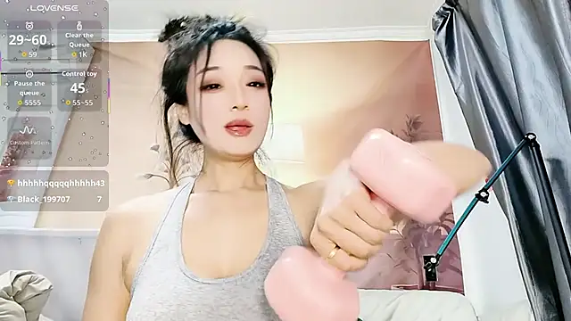 Snapshot of Ti_amo_UU chatting on April 9, 2026, 12:44 pm Ti amo UU online show from April 9, 2026, 12:44 pm