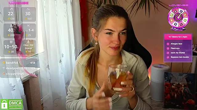 Snapshot of mag1c_eyes1 chatting on September 30, 2025, 12:33 pm mag1c eyes1 online show from September 30, 2025, 12:33 pm