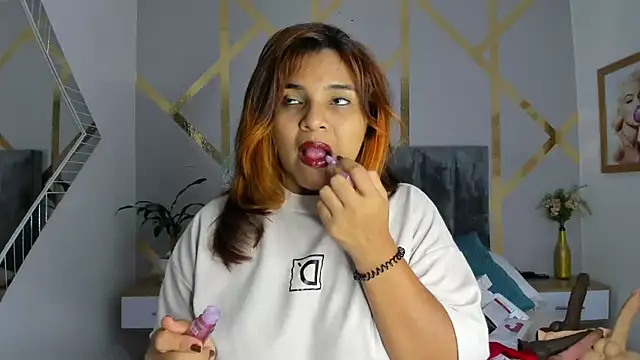 Snapshot of angelina_castroo chatting on February 22, 2025, 3:23 am angelina castroo online show from February 22, 2025, 3:23 am