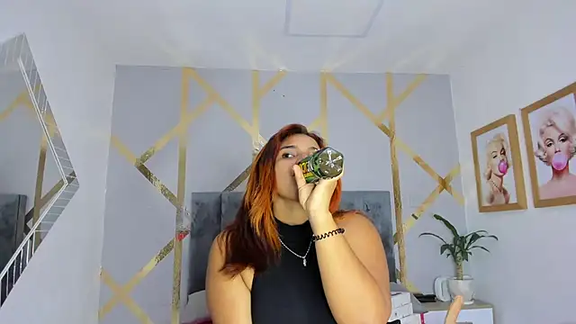 Snapshot of angelina_castroo chatting on March 20, 2025, 3:13 am angelina castroo online show from March 20, 2025, 3:13 am