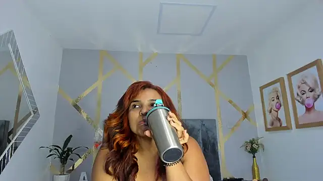 Snapshot of angelina_castroo chatting on March 5, 2025, 3:18 am angelina castroo online show from March 5, 2025, 3:18 am