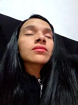  shantal smith online show from November 28, 2025, 5:29 am