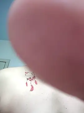 Snapshot of zhenzhen521 chatting on March 11, 2025, 4:18 pm zhenzhen521 online show from March 11, 2025, 4:18 pm