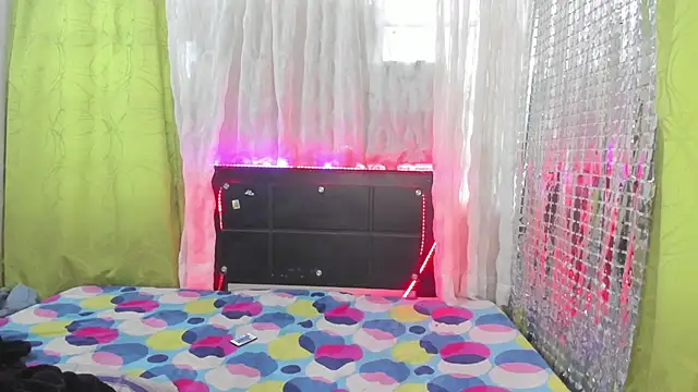 Snapshot of Megan_Miles02 chatting on February 3, 2025, 10:00 pm Megan Miles02 online show from February 3, 2025, 10:00 pm