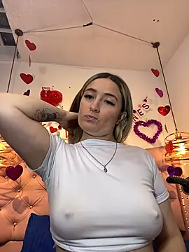 Snapshot of antonella87 chatting on February 18, 2026, 8:27 pm antonella87 online show from February 18, 2026, 8:27 pm