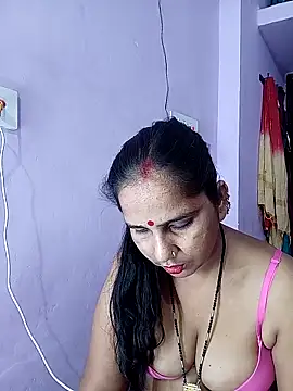 Snapshot of reemacouple007 chatting on April 18, 2026, 7:07 pm reemacouple007 online show from April 18, 2026, 7:07 pm