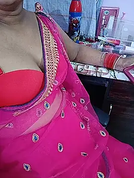 reemacouple007 online show from June 20, 2026, 5:40 pm
