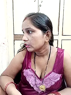 reemacouple007 online show from October 4, 2025, 10:17 am