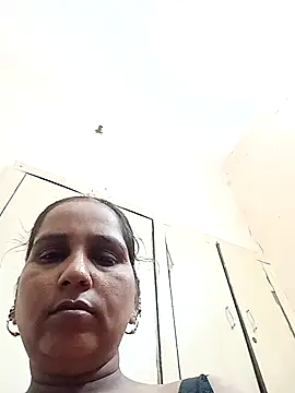 reemacouple007 online show from September 22, 2025, 7:20 pm