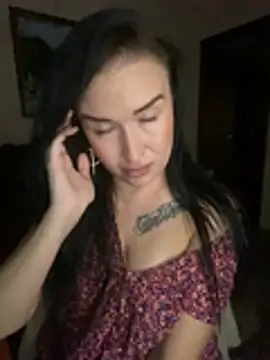 Snapshot of Roxana_Bell chatting on July 30, 2026, 2:49 pm Roxana Bell online show from July 30, 2026, 2:49 pm
