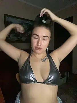 Roxana Bell online show from February 23, 2026, 7:58 pm