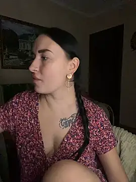Snapshot of Roxana_Bell chatting on July 24, 2026, 8:16 pm Roxana Bell online show from July 24, 2026, 8:16 pm