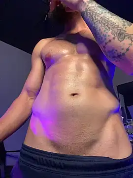 MachineDien online show from October 10, 2025, 2:23 am