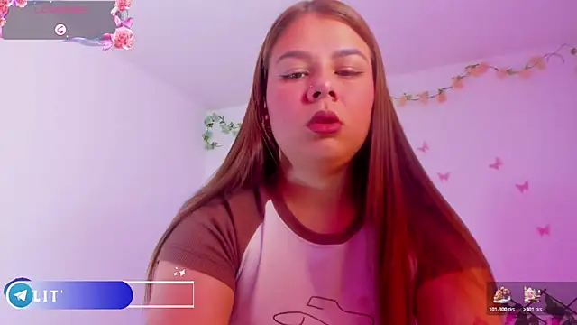 Snapshot of little_tifanny82 chatting on February 6, 2026, 1:29 pm little tifanny82 online show from February 6, 2026, 1:29 pm