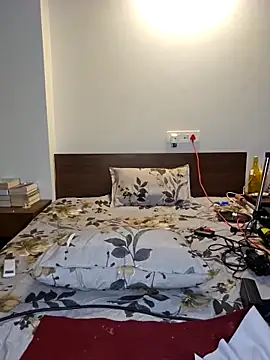 Snapshot of Blossam_07 chatting on March 23, 2025, 12:04 am Blossam 07 online show from March 23, 2025, 12:04 am