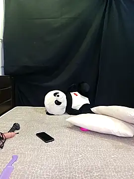 Snapshot of Blossam_07 chatting on January 17, 2025, 11:27 am Blossam 07 online show from January 17, 2025, 11:27 am