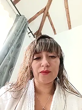 Snapshot of tata_laima__ chatting on April 13, 2026, 1:26 pm tata laima online show from April 13, 2026, 1:26 pm