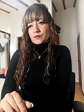 Snapshot of tata_laima__ chatting on March 9, 2026, 1:47 pm tata laima online show from March 9, 2026, 1:47 pm