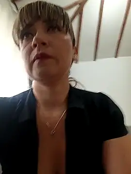 Snapshot of tata_laima__ chatting on March 11, 2026, 1:38 pm tata laima online show from March 11, 2026, 1:38 pm