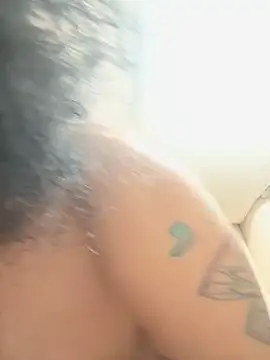 Snapshot of BobbyQ29 chatting on March 8, 2026, 8:23 pm BobbyQ29 online show from March 8, 2026, 8:23 pm