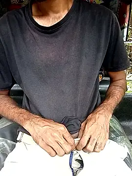 DulajThushara2468 online show from January 10, 2026, 7:36 am