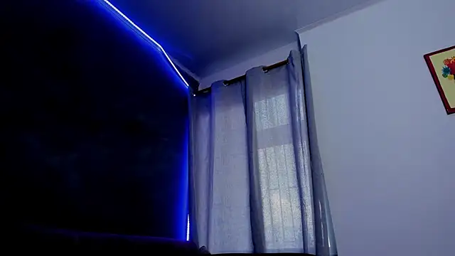 Snapshot of Alexxxholy chatting on January 9, 2026, 1:40 pm Alexxxholy online show from January 9, 2026, 1:40 pm