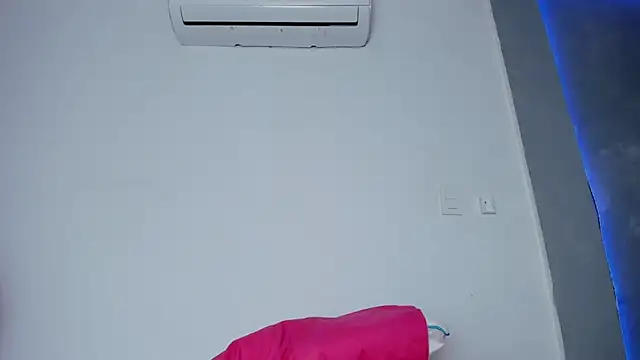 Snapshot of Alexxxholy chatting on January 12, 2026, 2:02 pm Alexxxholy online show from January 12, 2026, 2:02 pm