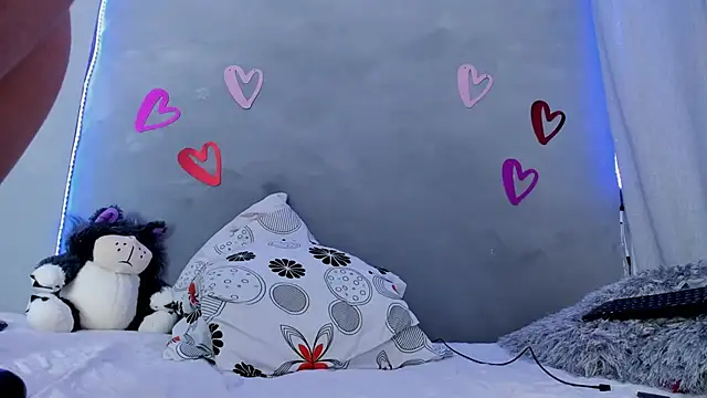 Snapshot of Alexxxholy chatting on February 21, 2026, 11:12 am Alexxxholy online show from February 21, 2026, 11:12 am