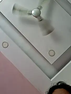 Ravina patil1 online show from March 27, 2026, 4:54 am