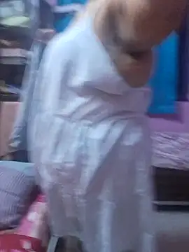 Snapshot of Ravina_patil1 chatting on March 17, 2025, 5:16 pm Ravina patil1 online show from March 17, 2025, 5:16 pm