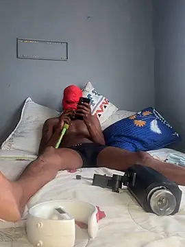 Snapshot of Maskman941 chatting on November 16, 2025, 9:47 am Maskman941 online show from November 16, 2025, 9:47 am