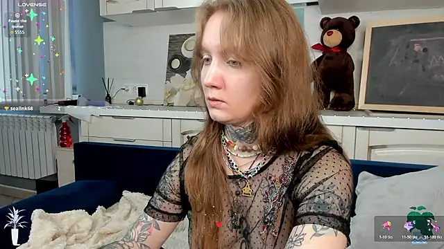 Mary Xextra online show from March 22, 2026, 9:33 am