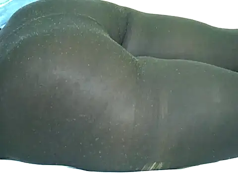 Snapshot of candililie chatting on October 7, 2025, 6:03 am candililie online show from October 7, 2025, 6:03 am