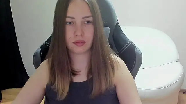 Snapshot of Mia_shy1 chatting on June 1, 2026, 5:18 am Mia shy1 online show from June 1, 2026, 5:18 am