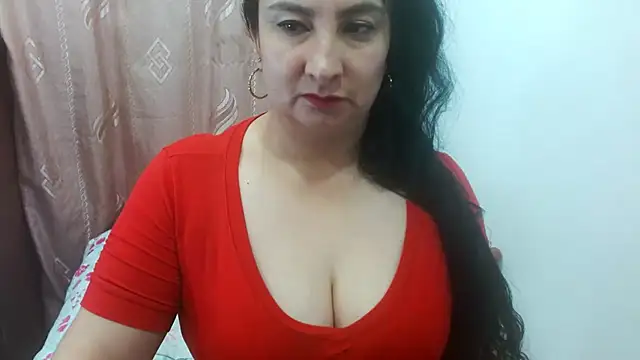 Snapshot of Ashyle chatting on July 19, 2026, 4:43 am Ashyle online show from July 19, 2026, 4:43 am