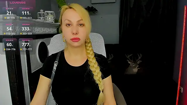 Snapshot of Anny_Jey_ chatting on March 3, 2025, 6:03 pm Anny Jey online show from March 3, 2025, 6:03 pm