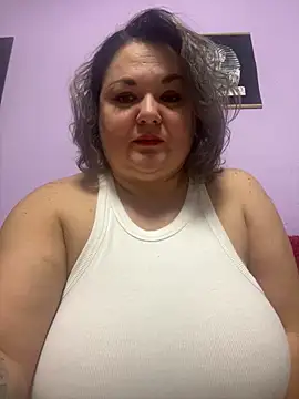 MikyVesela online show from January 18, 2026, 4:43 pm