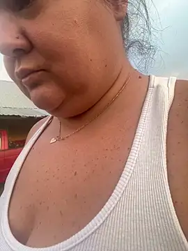 MikyVesela online show from July 18, 2026, 5:54 pm