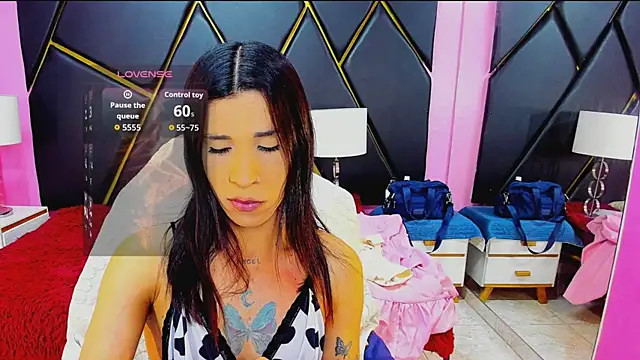 Snapshot of SaraSofia44 chatting on February 18, 2026, 3:52 pm SaraSofia44 online show from February 18, 2026, 3:52 pm