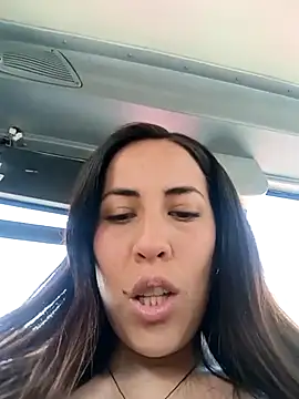 Lena-32 online show from April 22, 2026, 2:57 pm