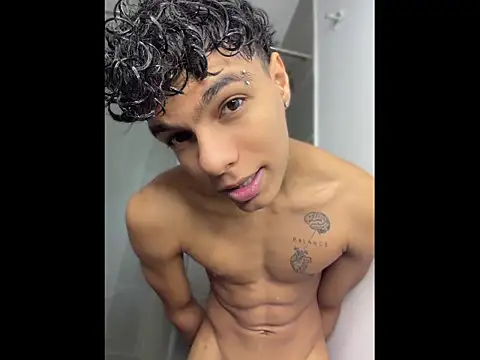 james dreams  online show from May 15, 2026, 11:58 pm