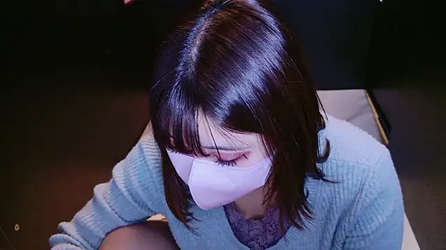 Megu Melon online show from March 25, 2026, 12:59 pm