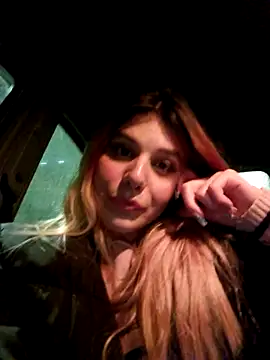 LeylaRosse online show from March 7, 2025, 8:22 pm