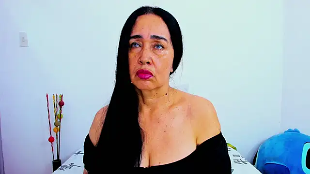 Snapshot of HorniestMilf chatting on March 11, 2026, 7:30 pm HorniestMilf online show from March 11, 2026, 7:30 pm