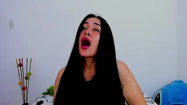 HorniestMilf online show from February 4, 2026, 7:53 pm