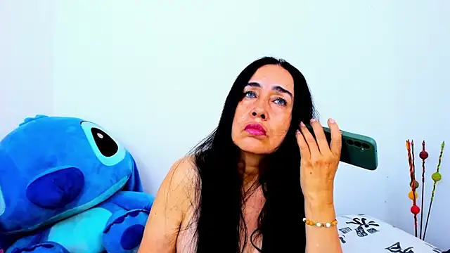 Snapshot of HorniestMilf chatting on May 27, 2026, 9:11 pm HorniestMilf online show from May 27, 2026, 9:11 pm