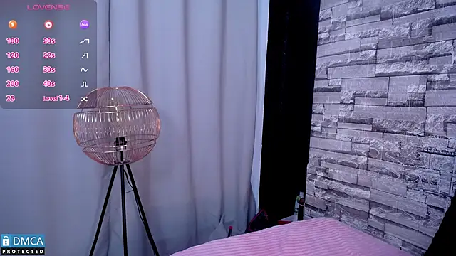 Snapshot of BellaOdisea chatting on March 7, 2025, 5:38 pm BellaOdisea online show from March 7, 2025, 5:38 pm