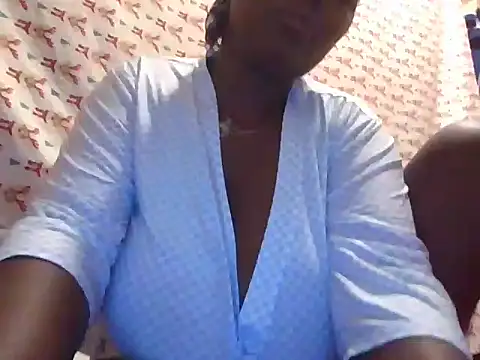 pritty-leila online show from October 22, 2025, 7:46 pm