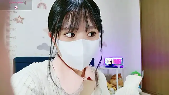 Snapshot of _Iroha_99 chatting on February 7, 2026, 2:14 pm Iroha 99 online show from February 7, 2026, 2:14 pm