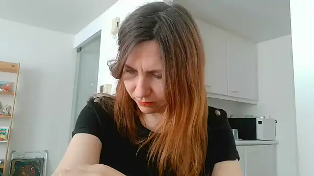 Snapshot of JasmineGlamour chatting on April 20, 2026, 11:13 am JasmineGlamour online show from April 20, 2026, 11:13 am
